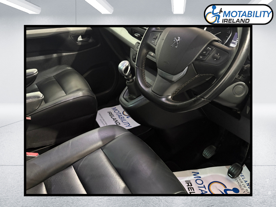 2018 Peugeot Expert Wheelchair Accessible €29,995