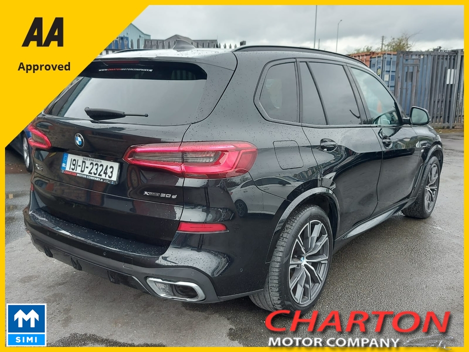 2019 BMW X5 - image 5