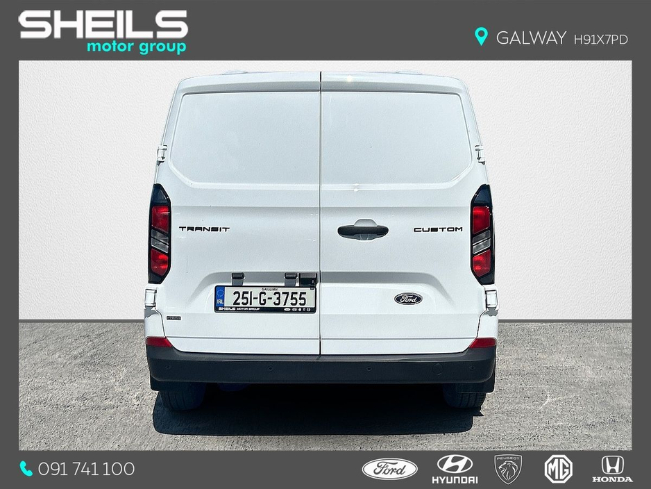 2025 Ford Transit Custom - image 13