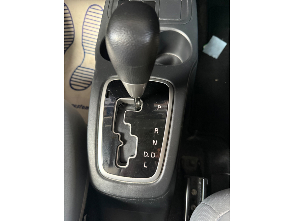 2020 Mitsubishi Mirage - image 13