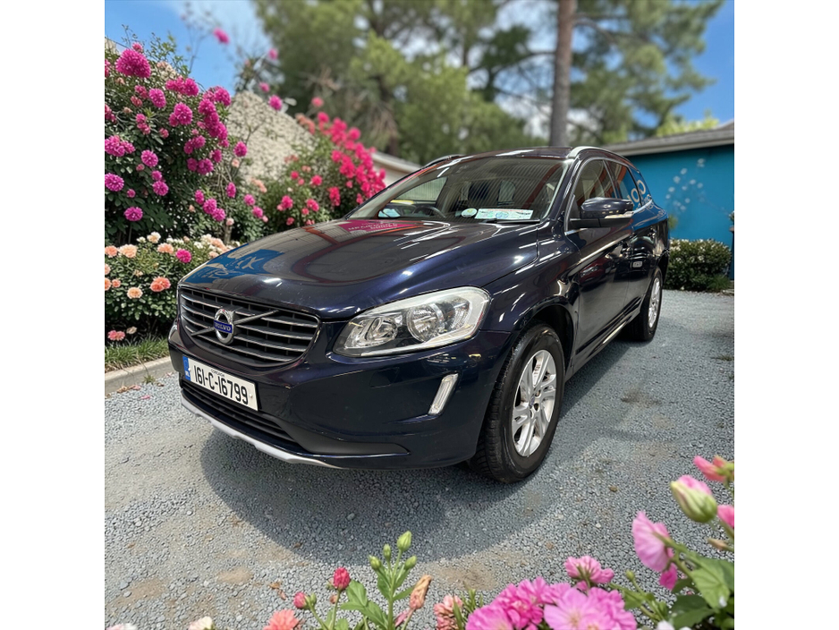 2016 Volvo XC60 - image 9