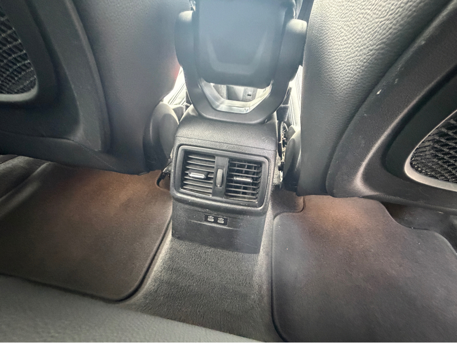 2021 BMW X1 - image 14