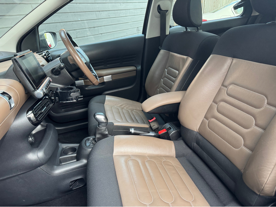 2016 Citroen C4 Cactus - image 13