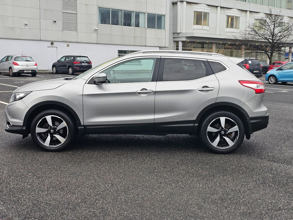 2017 Nissan Qashqai - image 9