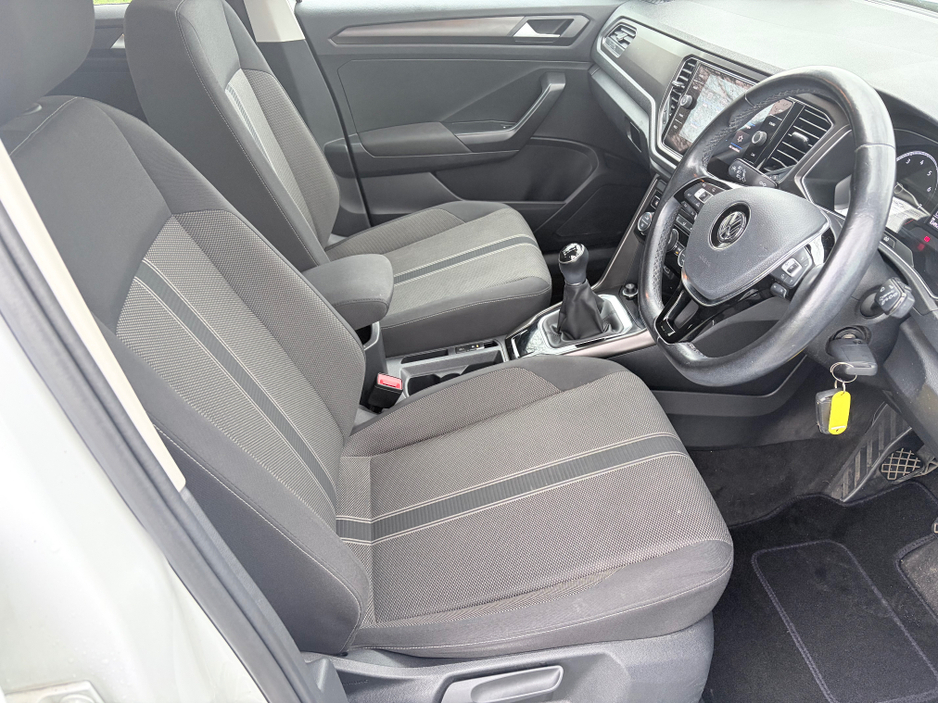 2018 Volkswagen T-Roc DESIGN 1.0 TSI MANUAL 6SPEED FWD 115HP 5DR €16,995