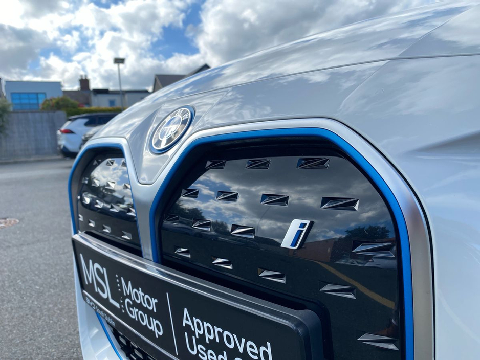 2024 BMW i4 - image 21