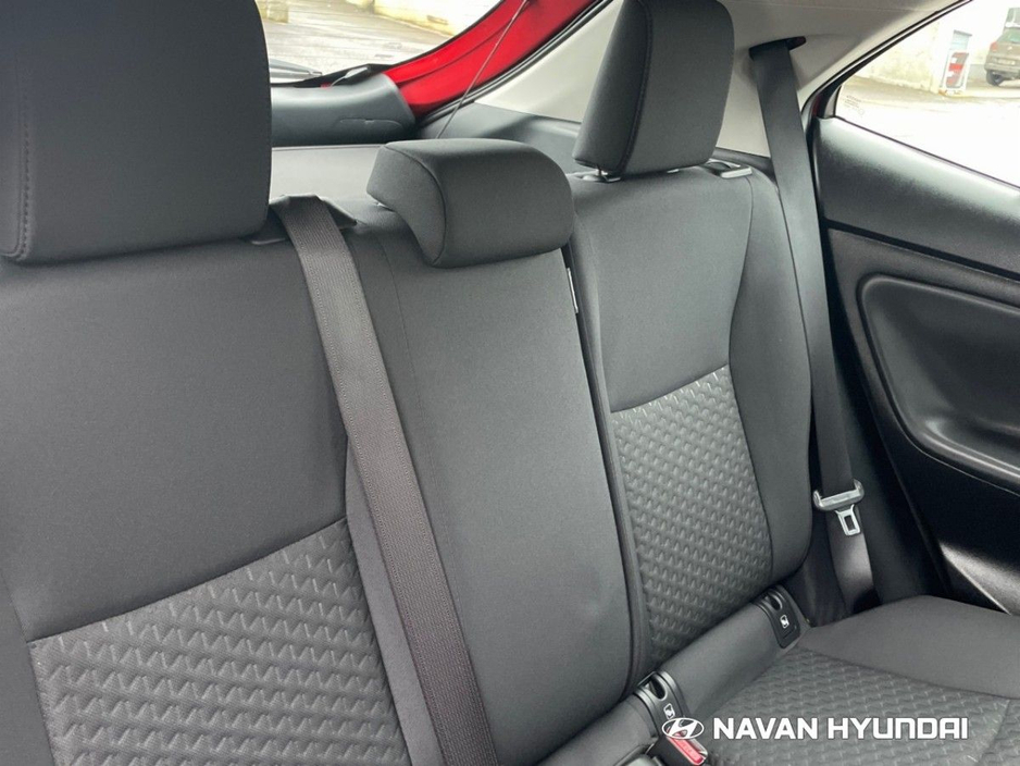 2024 Toyota Yaris Cross 1.5 Hybrid Luna