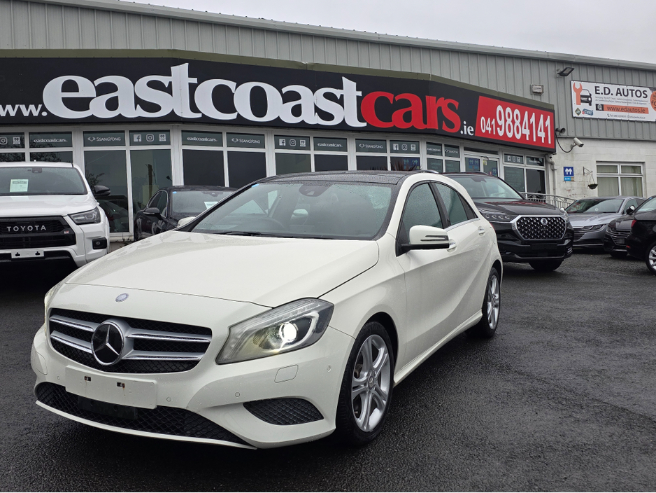 2015 Mercedes-Benz A Class A180  SUNFOOF PANO ROOF - HALF LEATHER HEATED SEATS - REV CAMERA - HI SPEC / SYSTEM LOW ROAD TAX BAND / SIMI DEALER €16,450