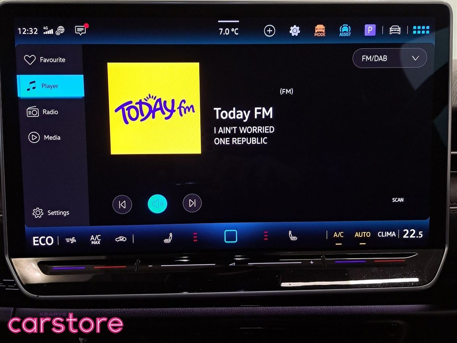 2025 Volkswagen ID.7 - image 17