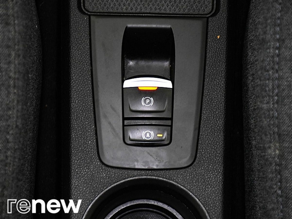 2022 Renault Zoe - image 26