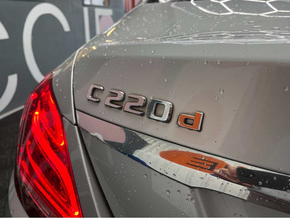 2018 Mercedes-Benz C Class €23950 2018 MERCEDES-BENZ C220D LAUREUS EDITION 2.2 AUTOMATIC / CRUISE CONTROL / REVERSE CAMERA / ELECTRIC MEMORY & HEATED SEATS / PADDLE SHIFTERS / AMBIENT LIGHTS AND MORE €23,950