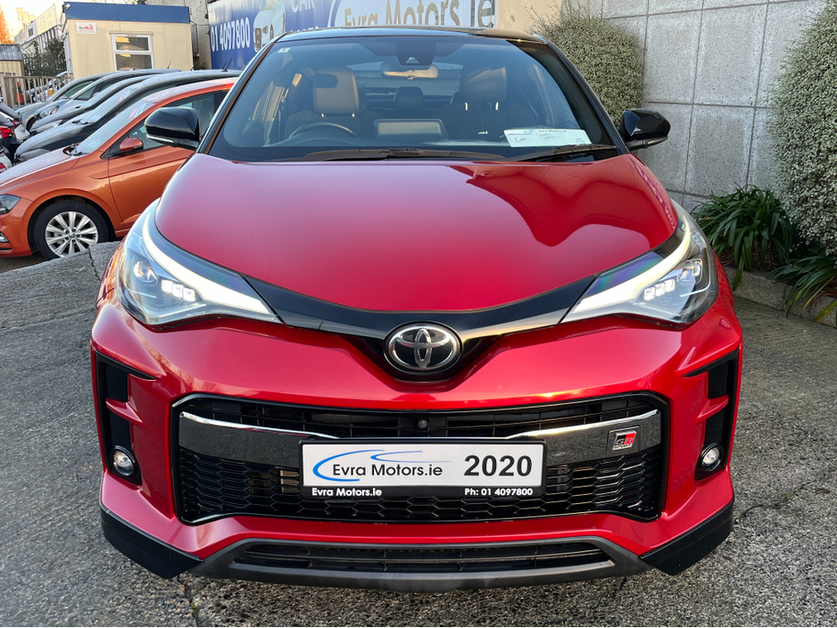 2020 Toyota C-HR GR SPORT AUTOMATIC HYBRID 1.8 PETROL //MASSIVE SPEC//HALF LEATHER HEATED SEATS//360 PARKING CAMERAS//KEYLESS ENTRY//LOW MILES// €24,950