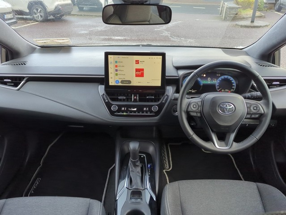 2025 Toyota Corolla COROLLA HB LUNA €30,000