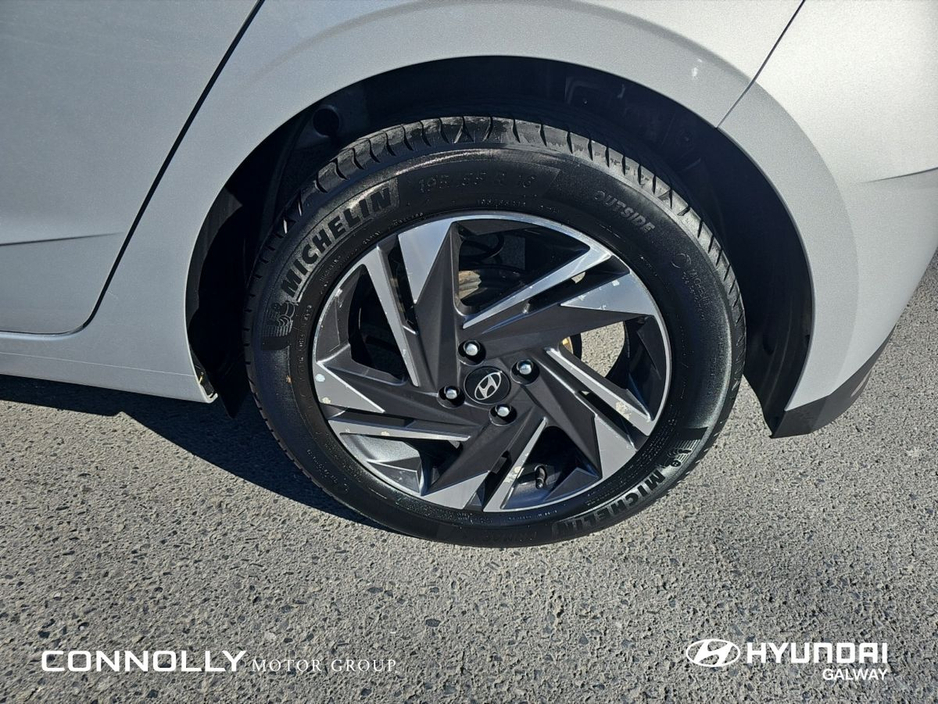 2023 Hyundai i20 - image 7