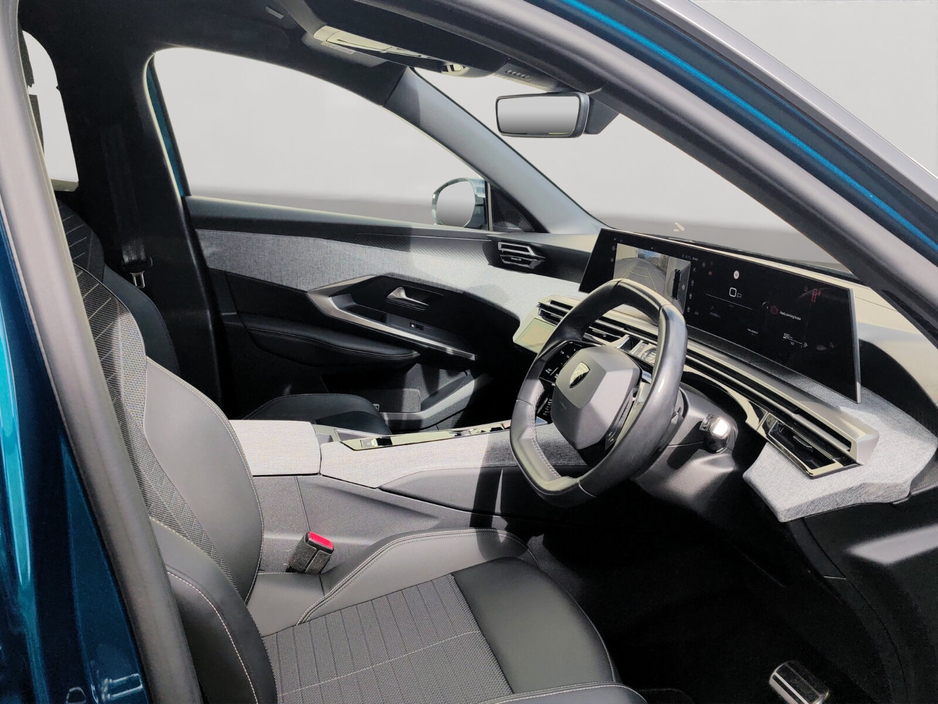 2025 Peugeot 3008 - image 22