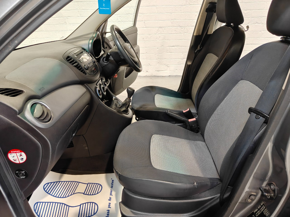 2010 Hyundai i10 - image 16