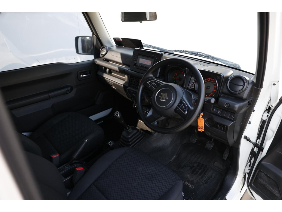 2023 Suzuki Jimny - image 7