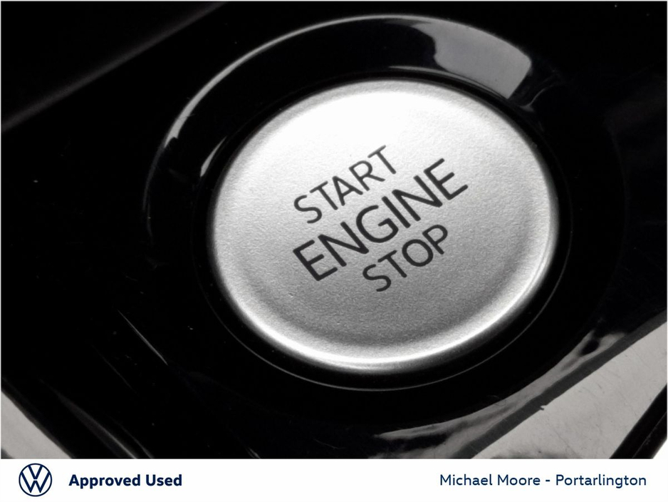 2025 Volkswagen T-Cross T-CROSS 1.0 TSI M5F 95HP €29,950