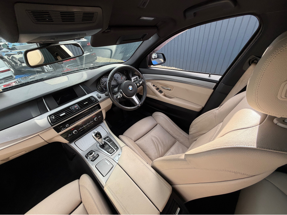 2016 BMW 5 Series - image 46