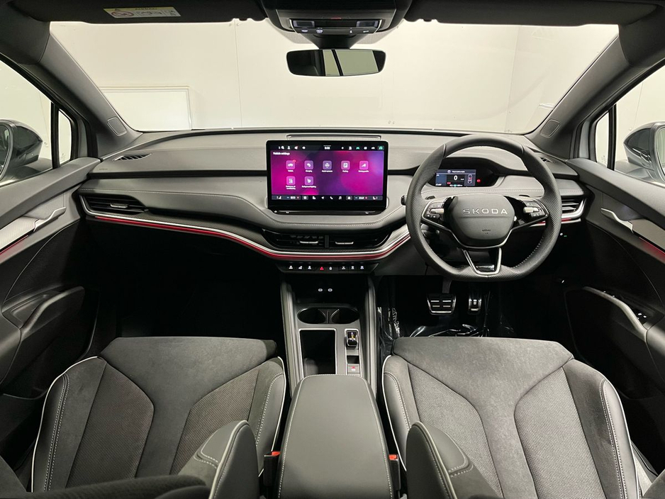2025 Skoda Elroq IV 85 Sportline - Reversing Camera - Sat Nav - Climate Control - Heated Seats - Keyless Start - Apple CarPlay/Android Auto €42,950