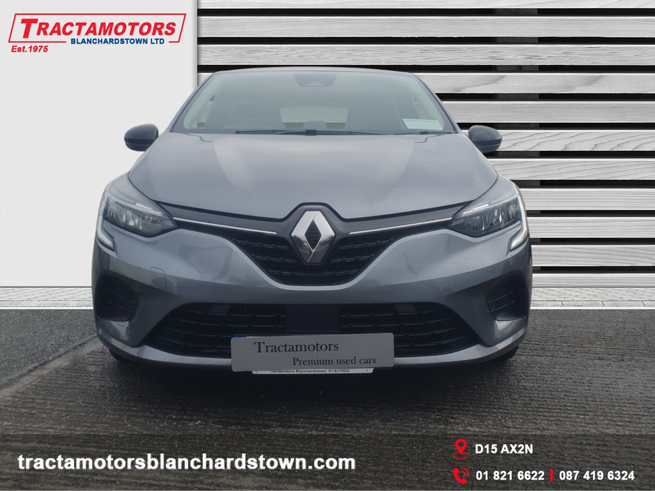 2023 Renault Clio - image 11