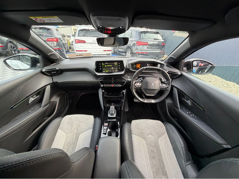 2020 Peugeot 208 - image 48