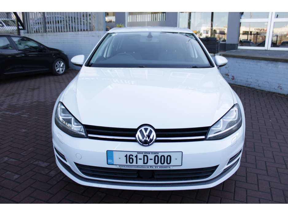 2016 Volkswagen Golf - image 9