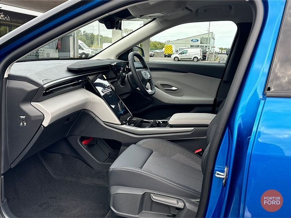 2025 Ford Explorer *DEMO MEGA SALE* SELECT *UP TO 600KLMS RANGE* *77kWh Extended range* €40,850