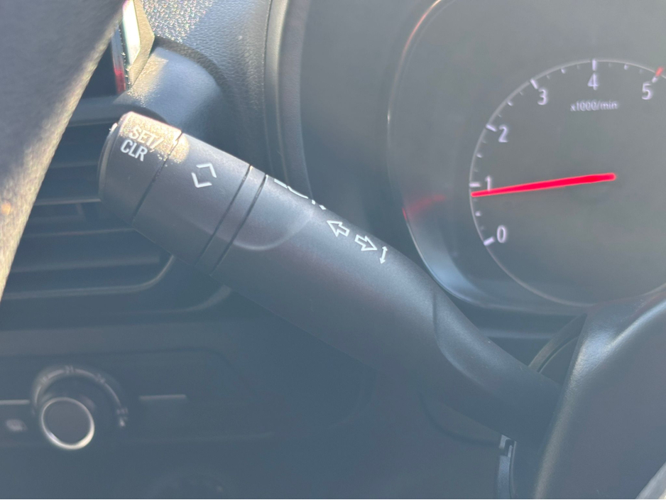 2022 Vauxhall Combo - image 16