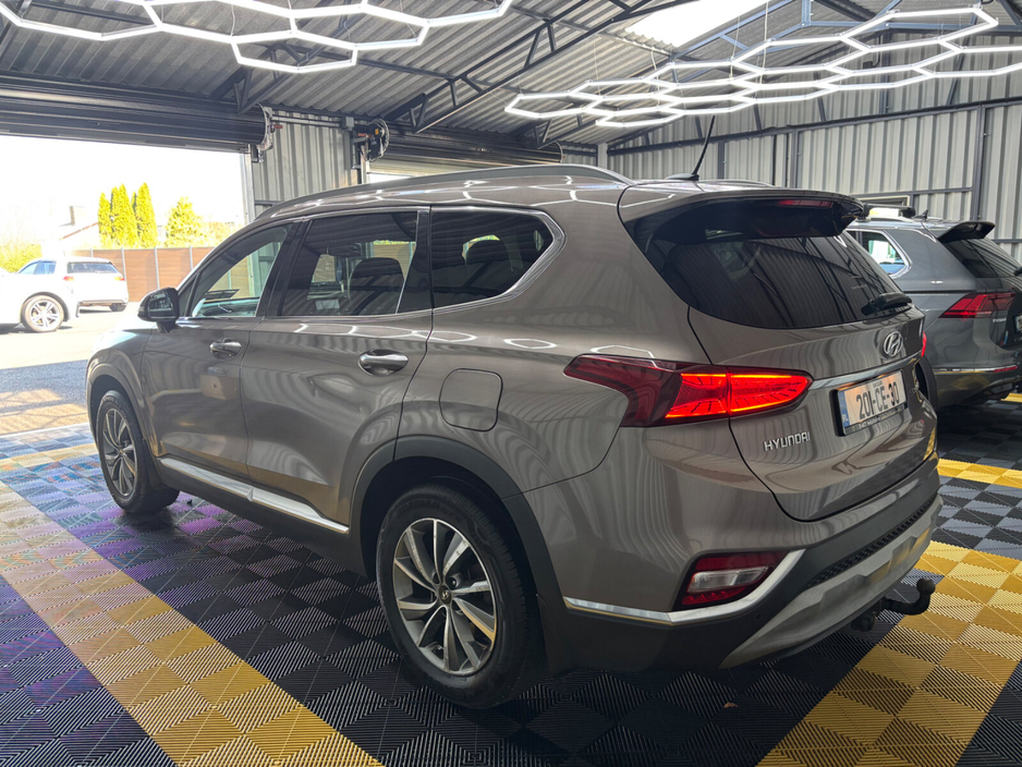 2020 Hyundai Santa Fe - image 15