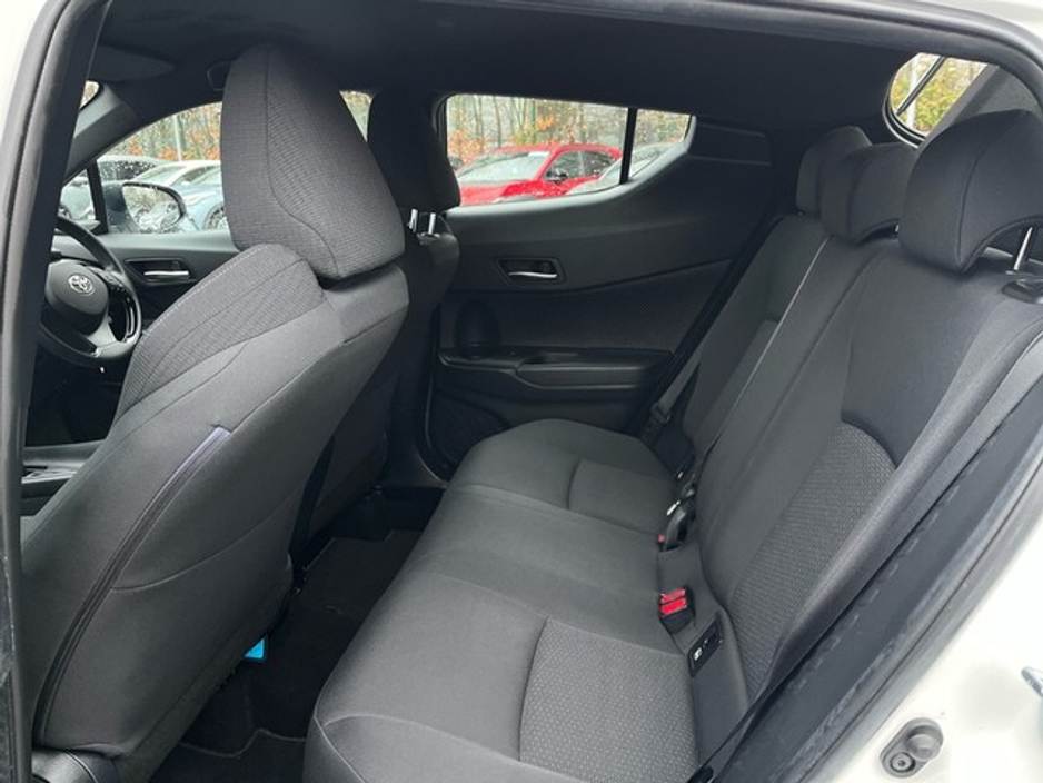 2018 Toyota C-HR - image 7