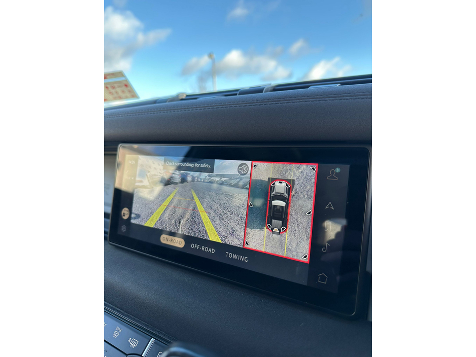 2022 Land Rover Defender - image 26