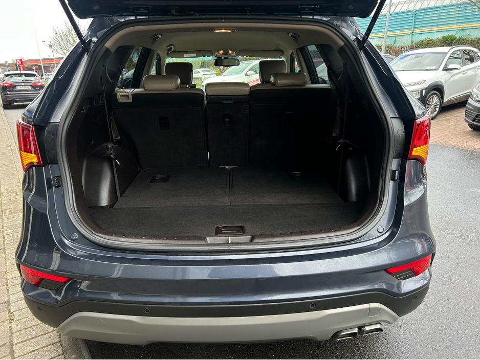 2018 Hyundai Santa Fe - image 15