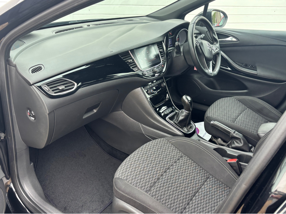 2017 Opel Astra ASTRA+ SRI 1.0T 105PS S/S 5DR €9,950