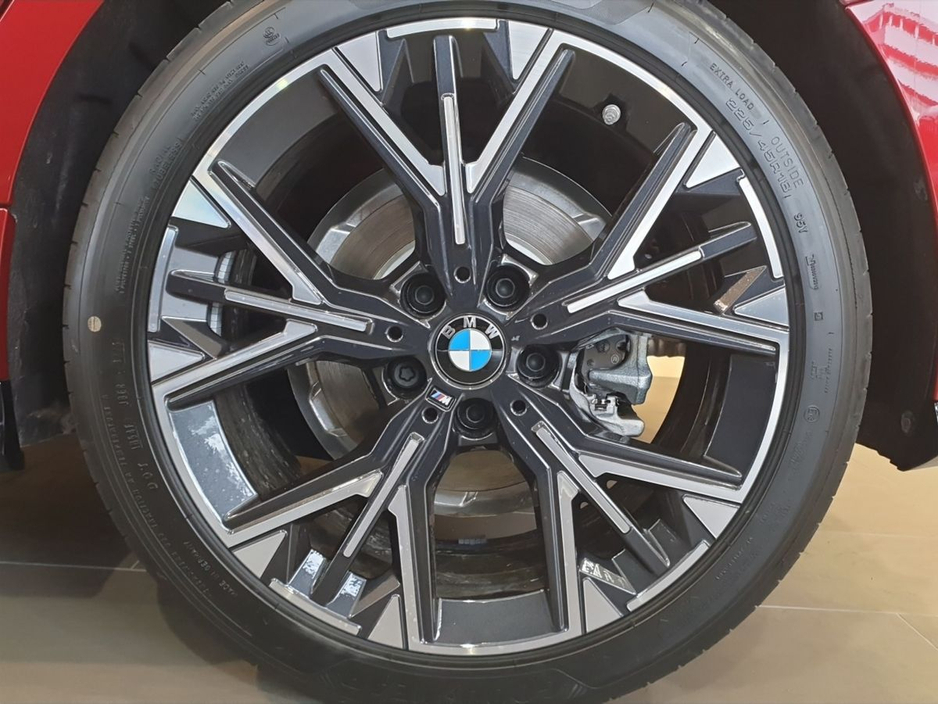 2026 BMW 1 Series - image 14