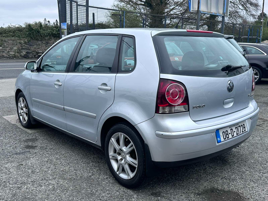 2008 Volkswagen Polo - image 4