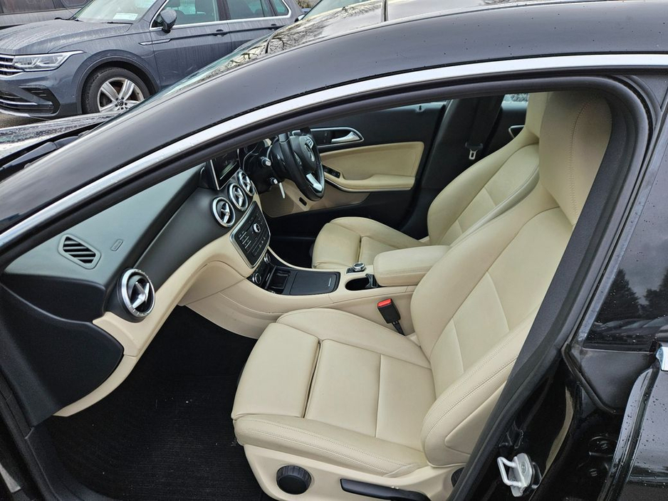 2016 Mercedes-Benz CLA Class - image 8