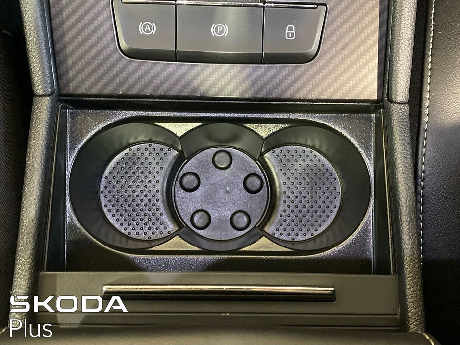 2023 Skoda Superb - image 26