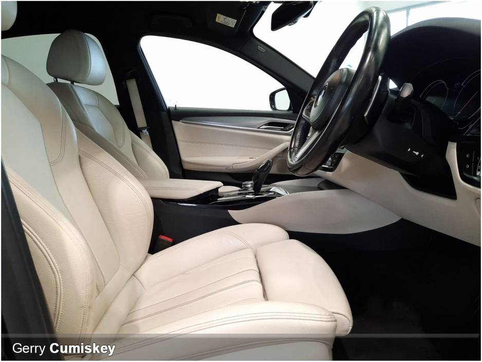 2018 BMW 5 Series 520d xDrive M Sport Auto €22,650