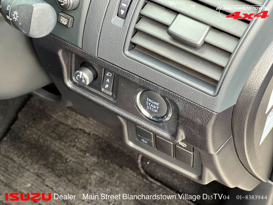 2023 Toyota Landcruiser PRADO TX  CLASSY 4x4