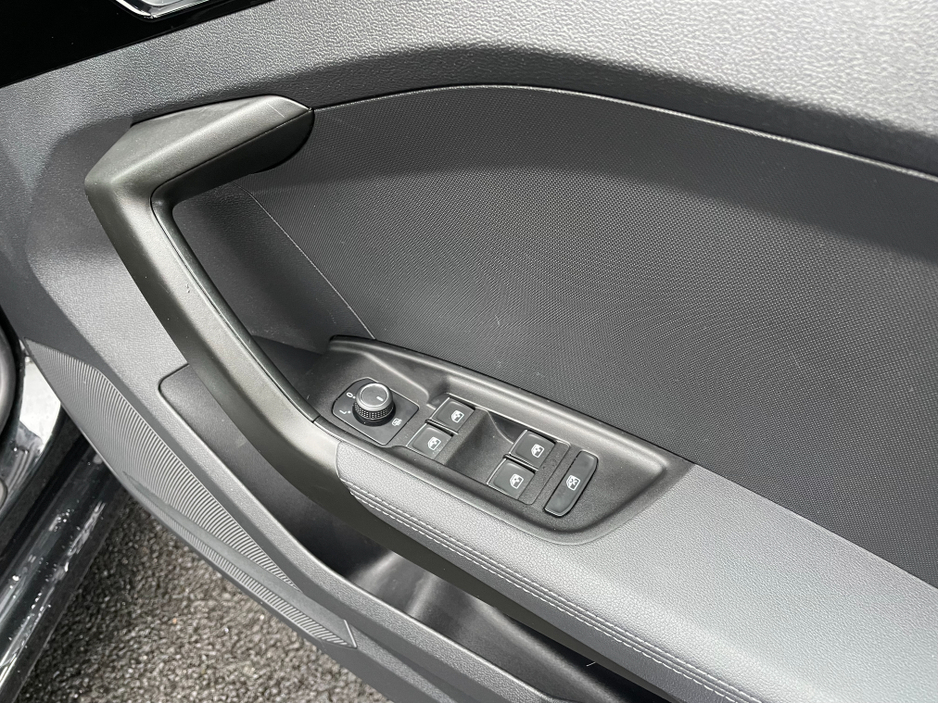 2022 Audi A1 - image 18