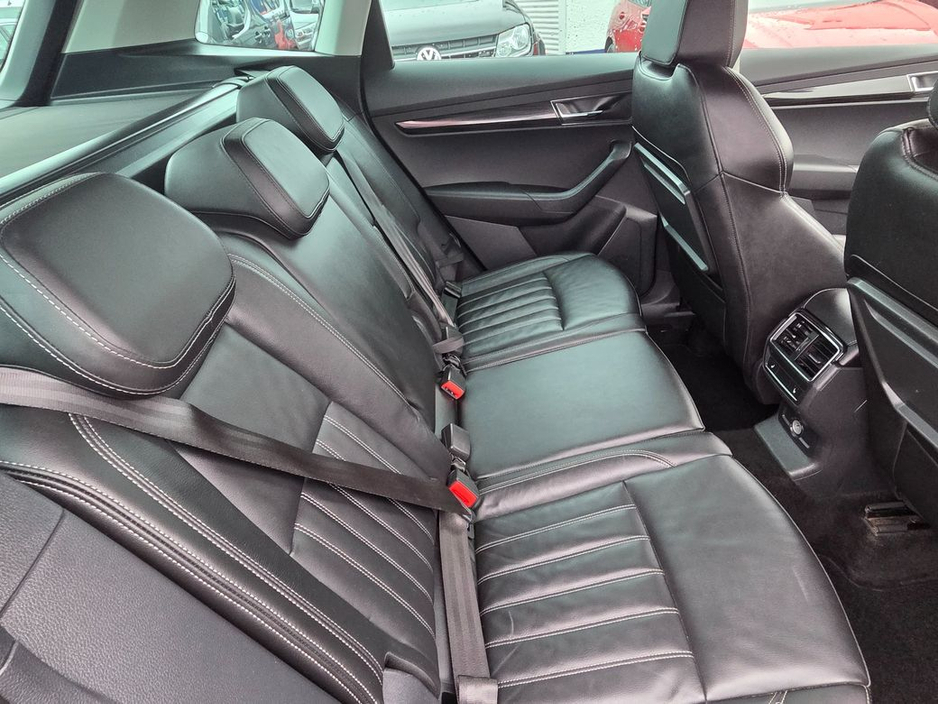 2019 Skoda Karoq - image 11