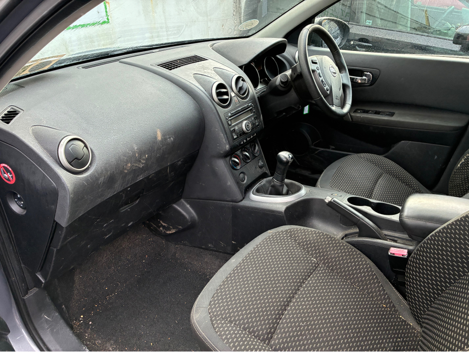2009 Nissan Qashqai 1.6 SE €1,750