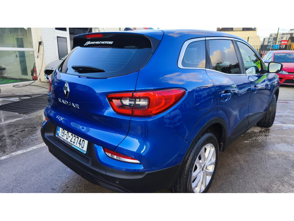 2019 Renault Kadjar - image 7