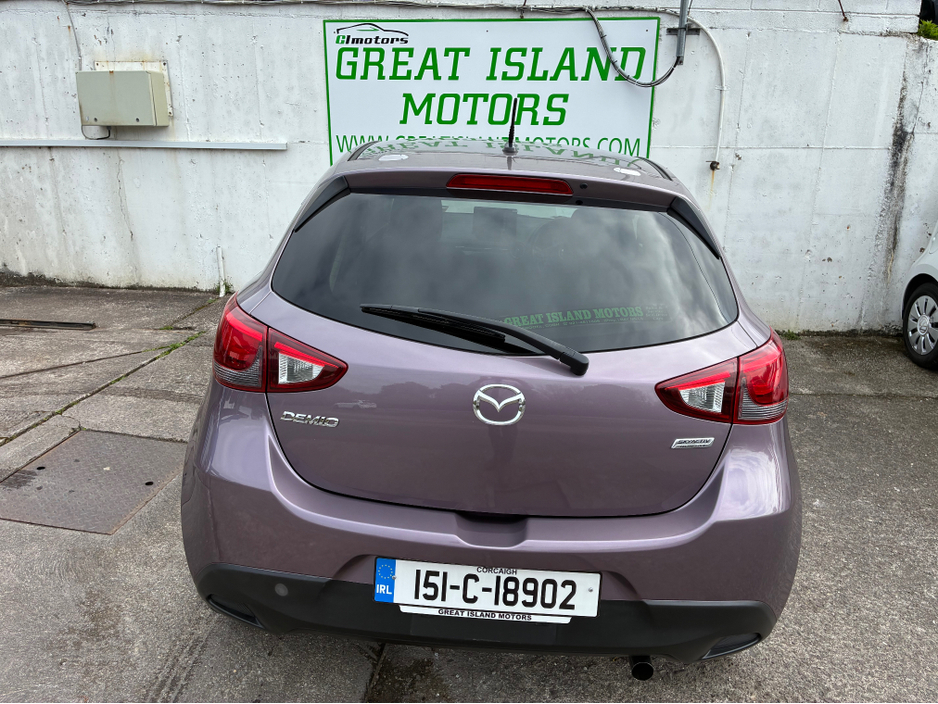 2015 Mazda Demio - image 5