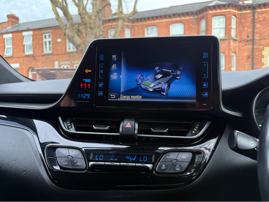 2018 Toyota C-HR - image 18