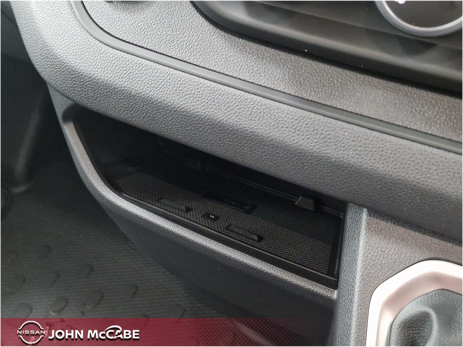 2026 Nissan Primastar - image 41