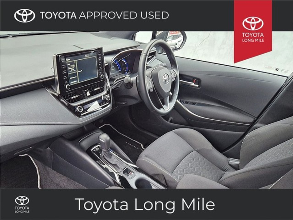 2024 Toyota Corolla - image 6