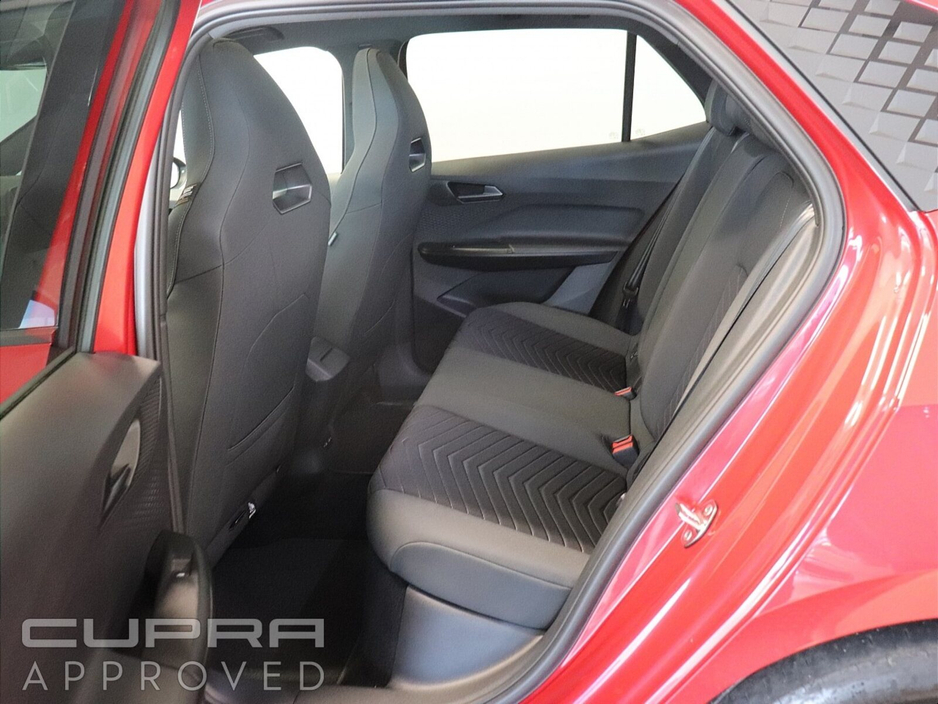 2023 Cupra Born - image 10