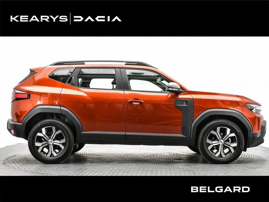 2026 Dacia Duster Expression MHEV 140 E06X DEMO €30,710